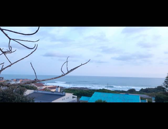 1,487M² VACANT LAND FOR SALE IN SEAVIEW